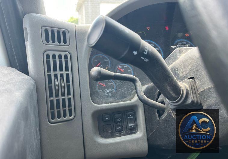 2015 International  7500 SBA dump truck