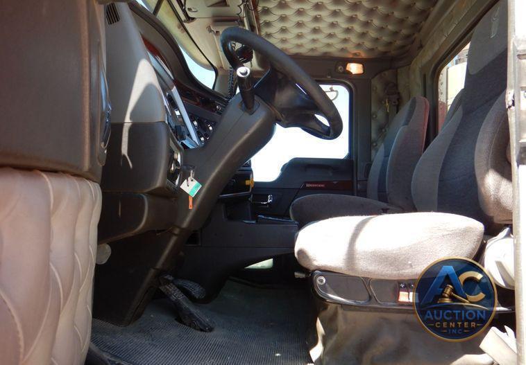 2008 Kenworth T800  dump truck