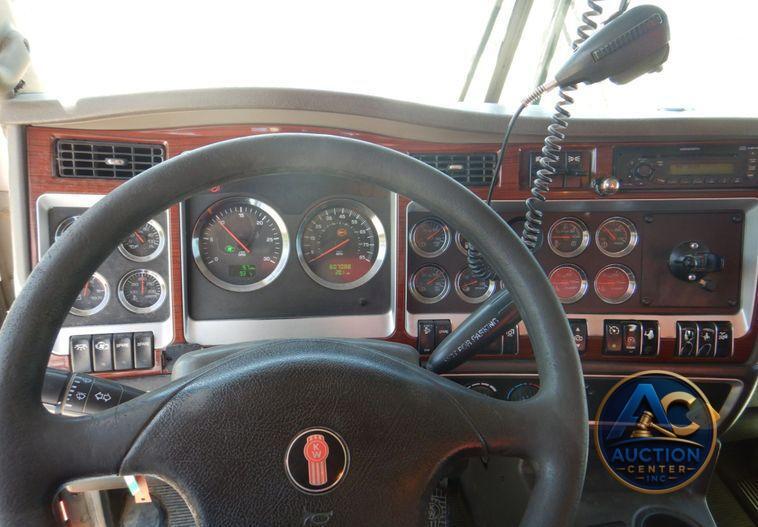 2008 Kenworth T800  dump truck