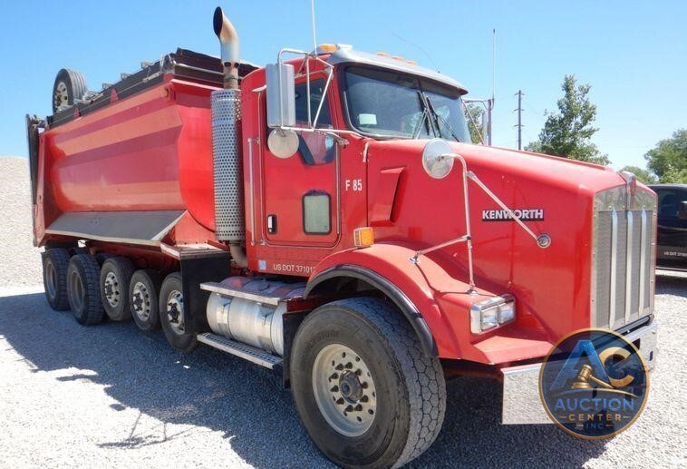 2008 Kenworth T800  dump truck