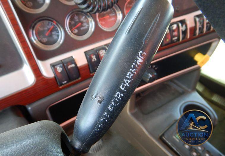 2008 Kenworth T800  dump truck
