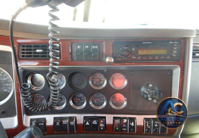 2008 Kenworth T800  dump truck