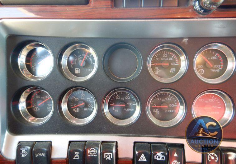 2008 Kenworth T800  dump truck