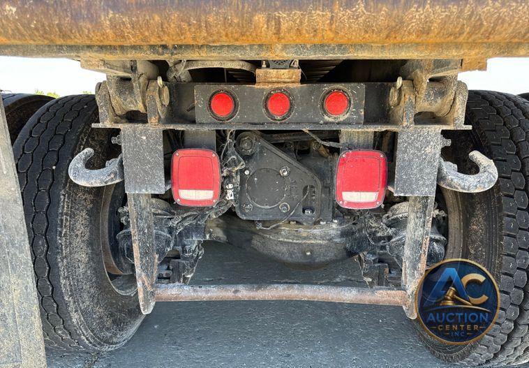 2018 Mack Granite GU713 dump truck