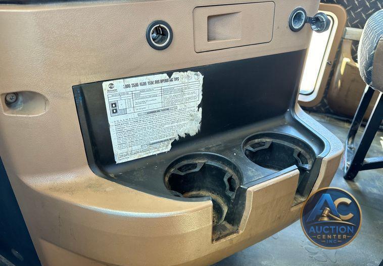 2018 Mack Granite GU713 dump truck