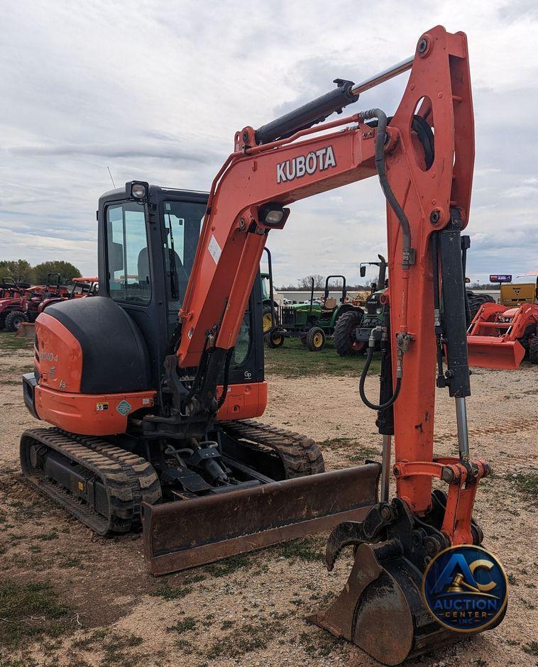 2020 Kubota KX040-4  mini excavator