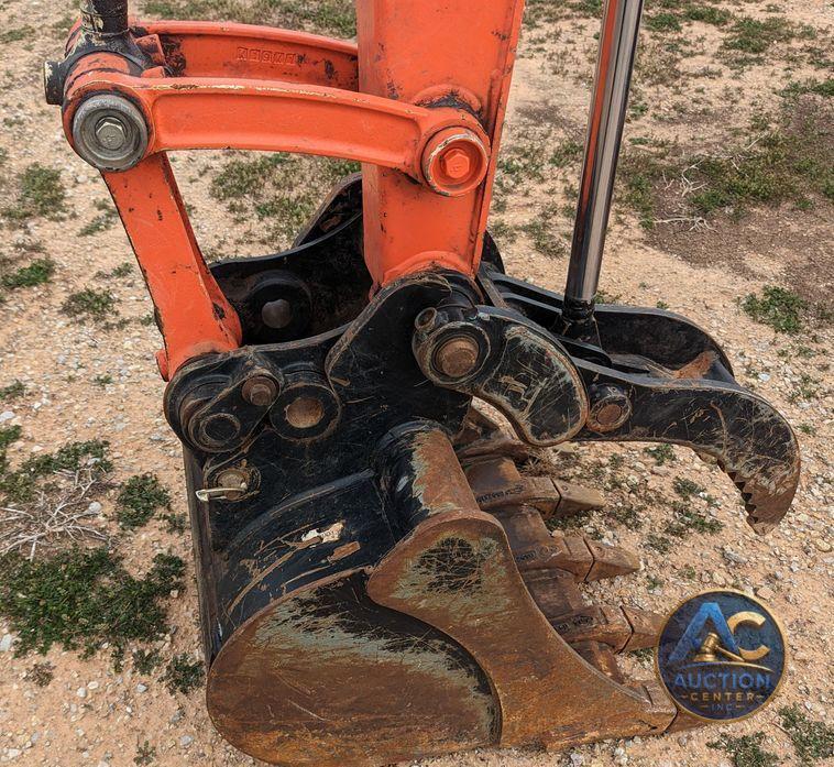 2020 Kubota KX040-4  mini excavator