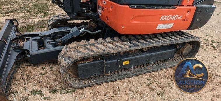 2020 Kubota KX040-4  mini excavator