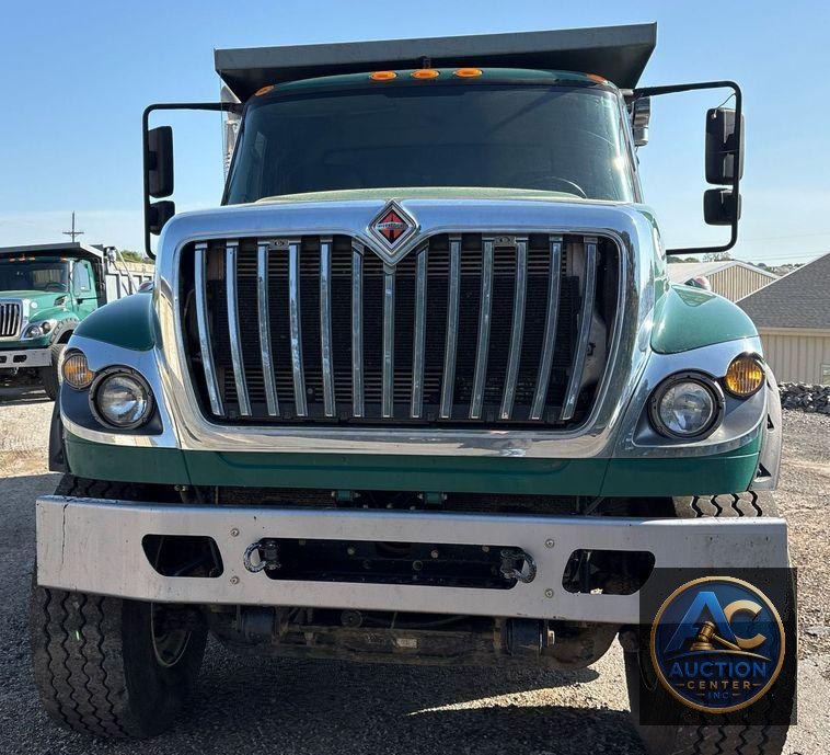 2017 International 7600 dump truck