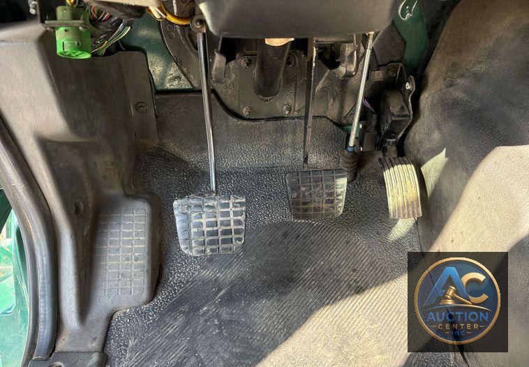 2017 International 7600 dump truck