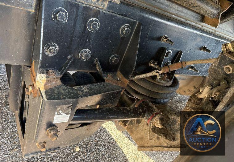 2017 International 7600 dump truck