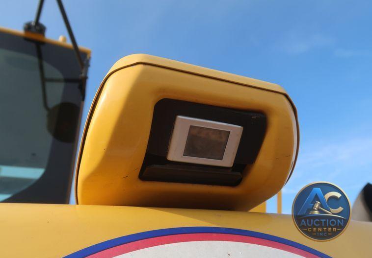 2018 Komatsu PC88MR-10  mini excavator