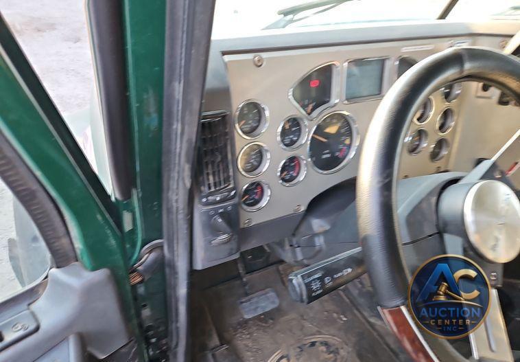 2014 Mack GU713 dump truck