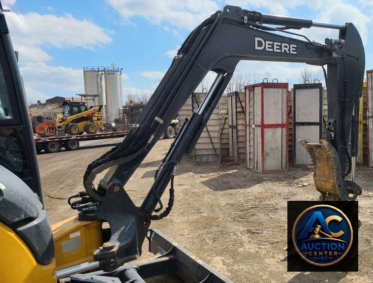 2019 John Deere 50G  mini excavator