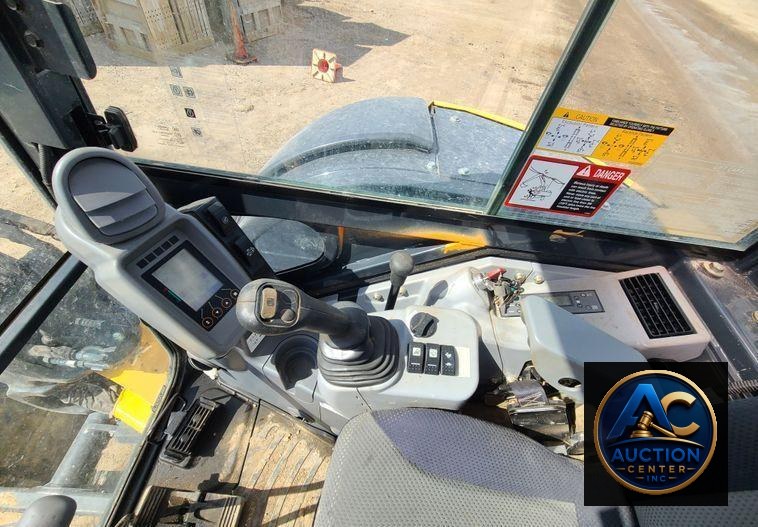2019 John Deere 50G  mini excavator