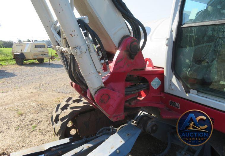 2013 Takeuchi TB285 mini excavator
