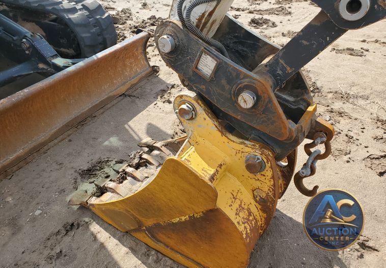 2015 Bobcat E85  mini excavator