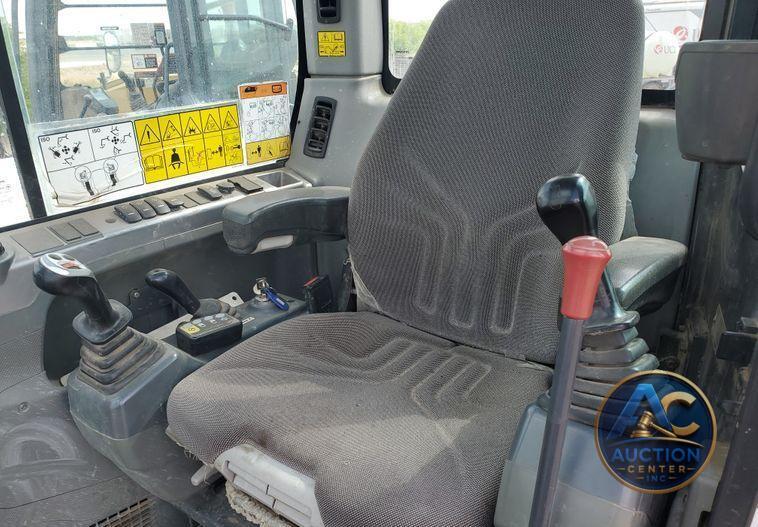 2015 Bobcat E85  mini excavator