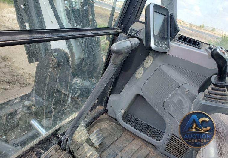 2015 Bobcat E85  mini excavator