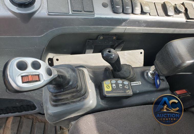 2015 Bobcat E85  mini excavator
