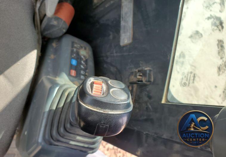 2015 Bobcat E85  mini excavator