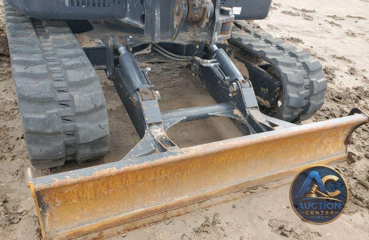2015 Bobcat E85  mini excavator