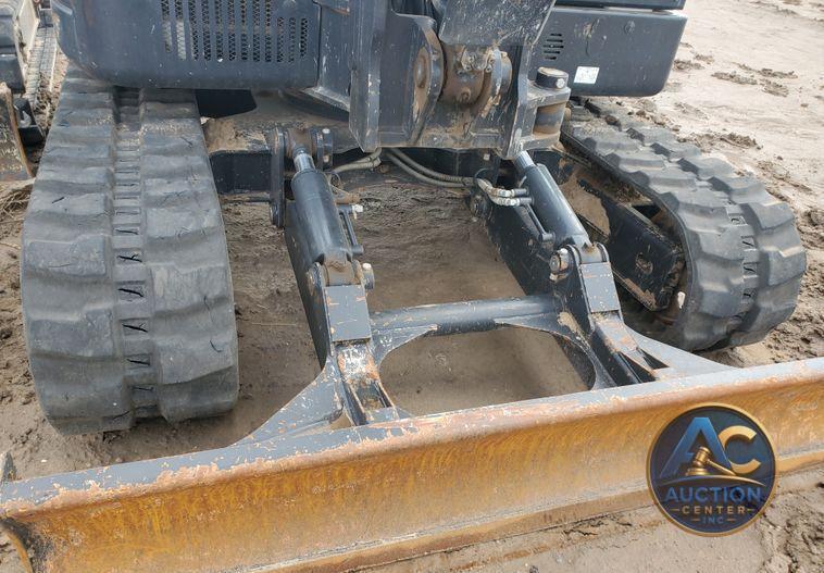 2015 Bobcat E85  mini excavator