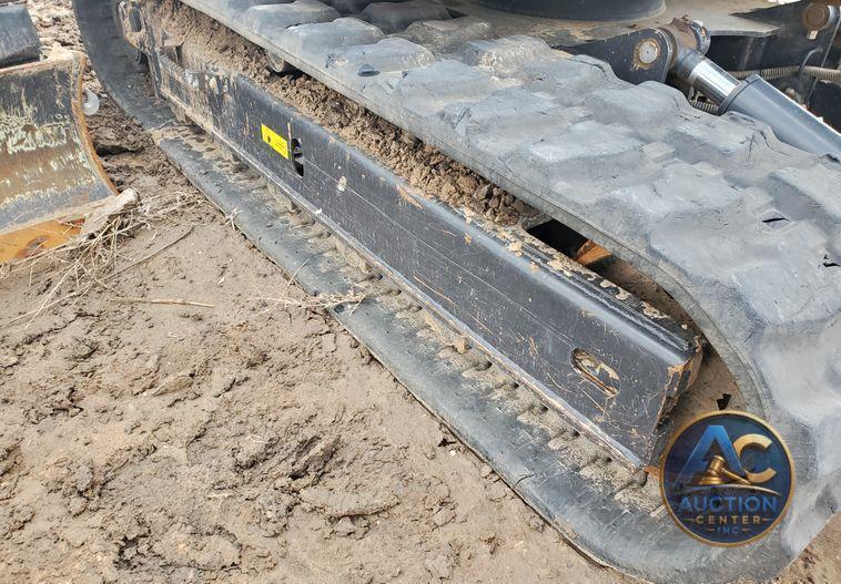 2015 Bobcat E85  mini excavator