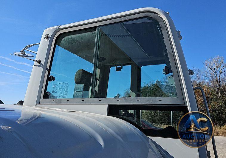 2013 Takeuchi TB285  mini excavator