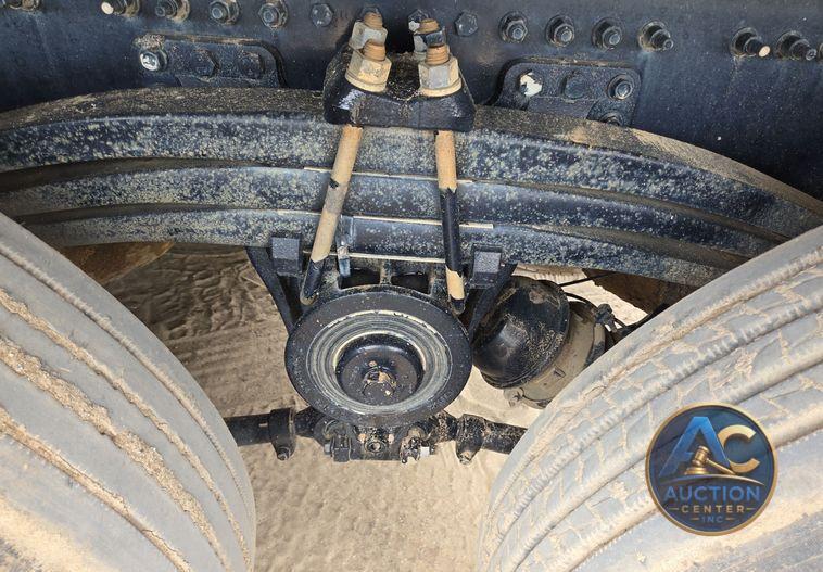 2019 Mack Granite dump truck