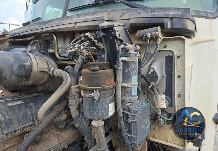 2019 Mack Granite dump truck