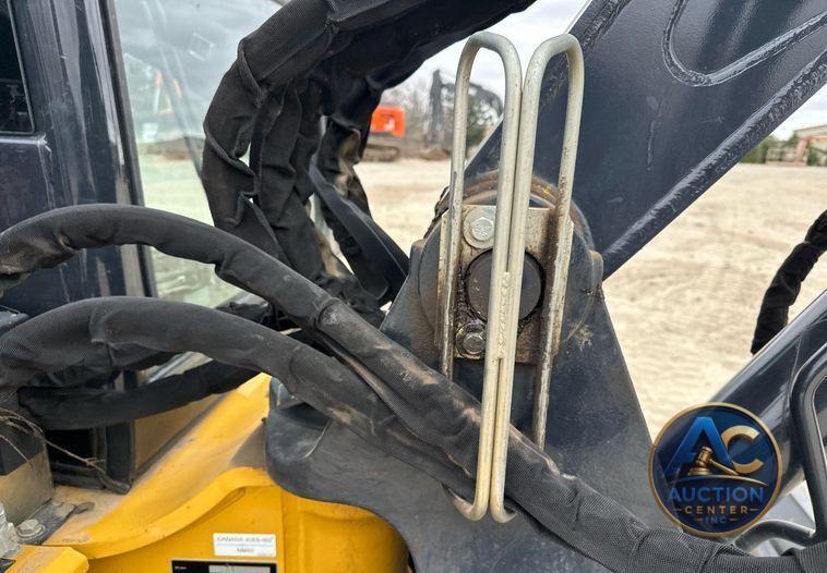 2020 John Deere 60G  mini excavator