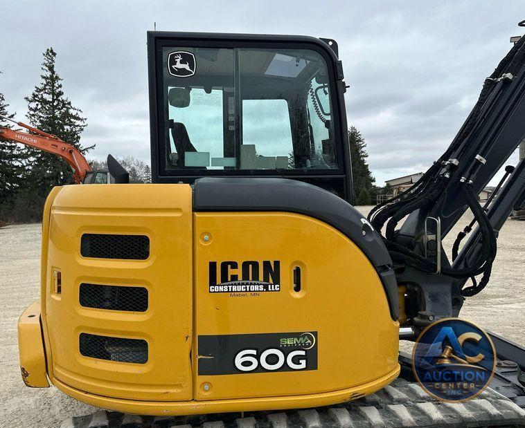 2020 John Deere 60G  mini excavator