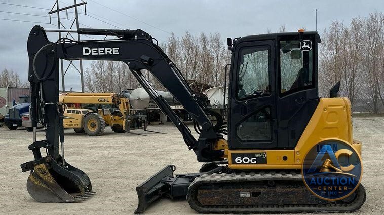 2020 John Deere 60G  mini excavator