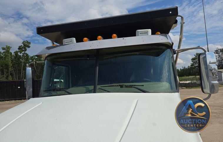 2019 Mack Granite