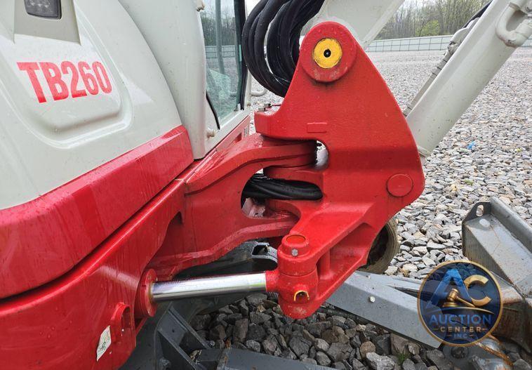 2022 Takeuchi TB260