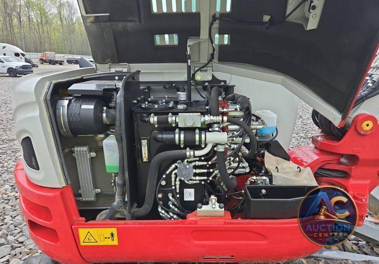 2022 Takeuchi TB260