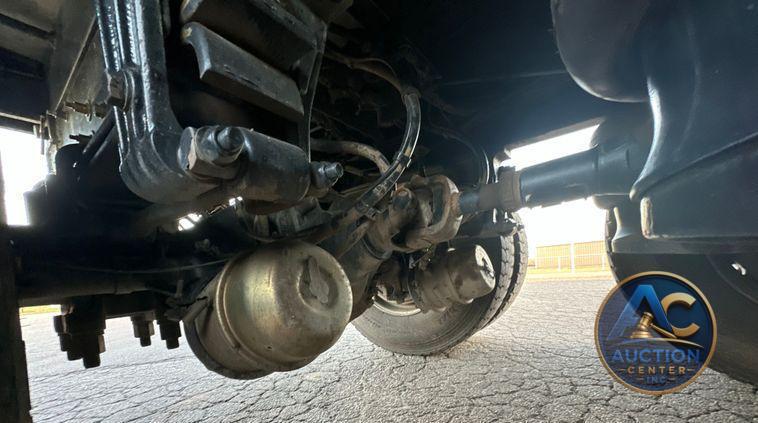 2021 Peterbilt  567 dump truck