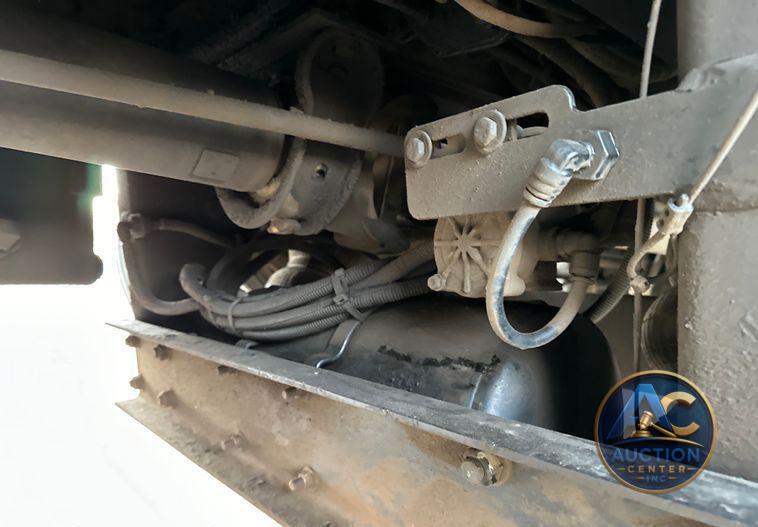 2021 Peterbilt  567 dump truck