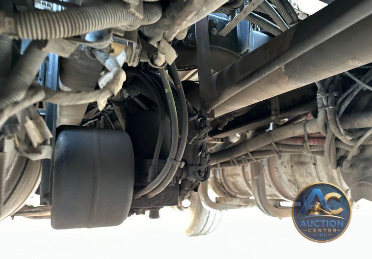 2021 Peterbilt  567 dump truck