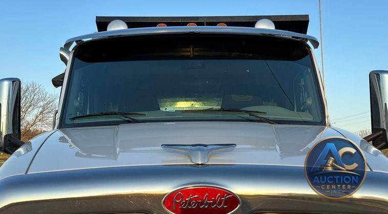 2021 Peterbilt  567 dump truck