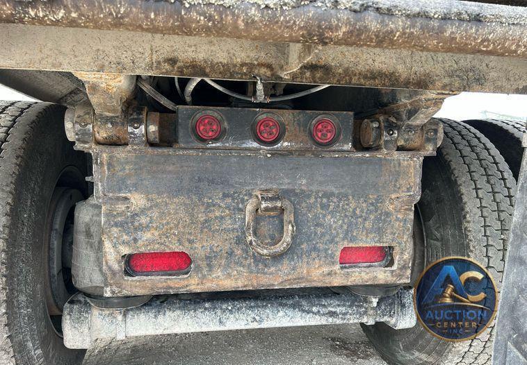 2015 Kenworth T880  dump truck