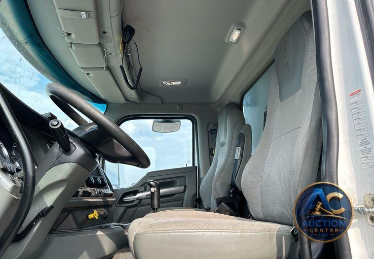 2015 Kenworth T880  dump truck
