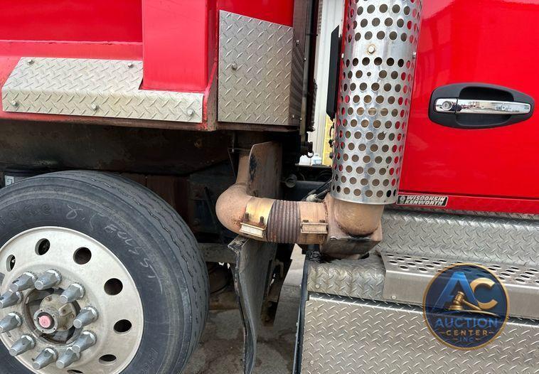 2020 Kenworth  T880 dump truck