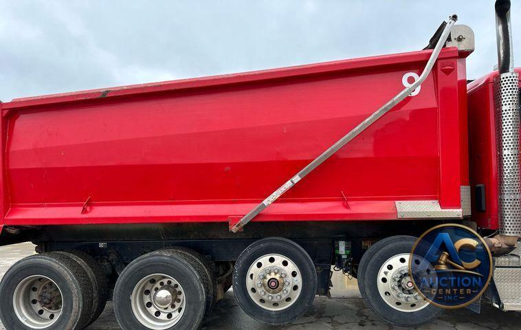 2020 Kenworth  T880 dump truck