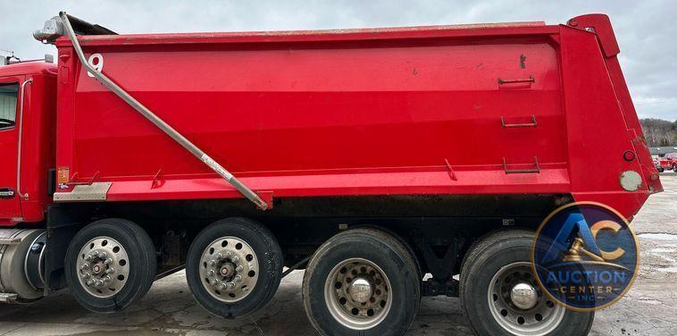2020 Kenworth  T880 dump truck
