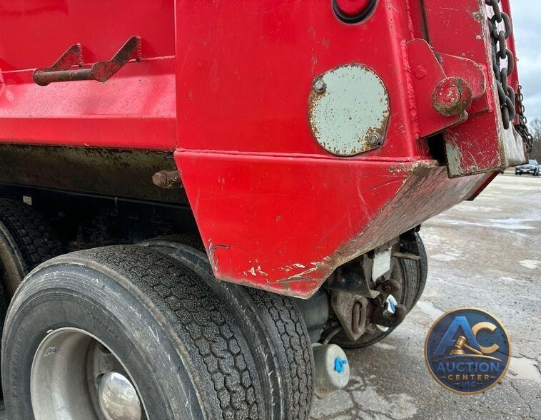 2020 Kenworth  T880 dump truck