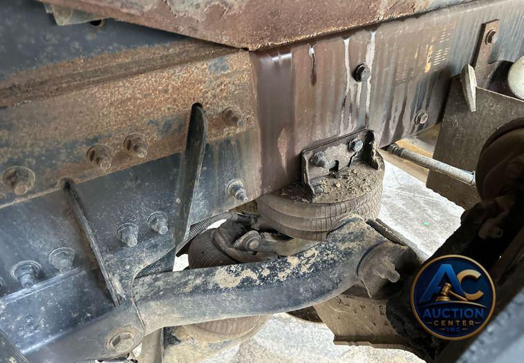 2020 Kenworth  T880 dump truck