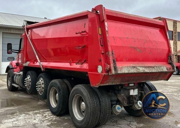 2020 Kenworth  T880 dump truck