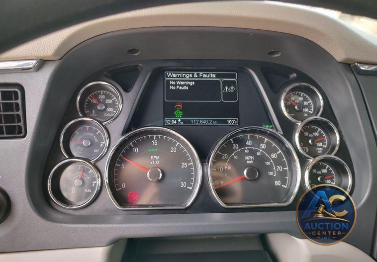 2021 Peterbilt 567  dump truck